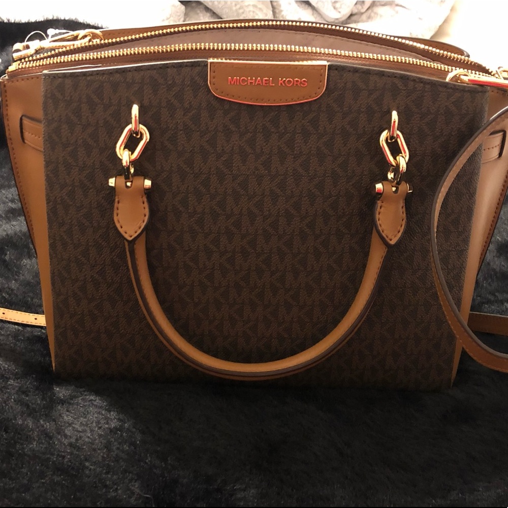 NWT Michael Kors MK Rochelle Satchel